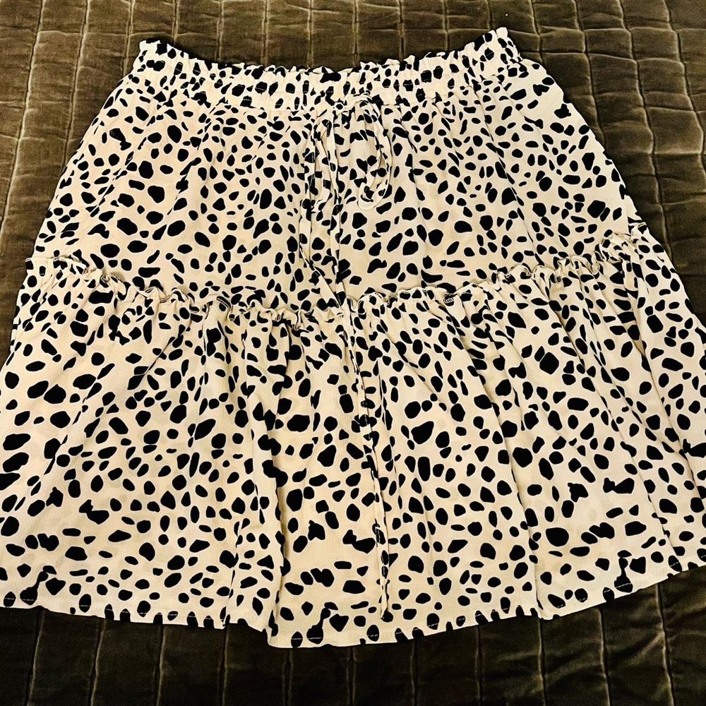 Dalmatian print tiered skirt
